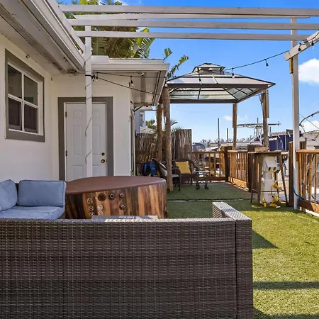 The Dream Marina Apartment Hollywood Exterior photo