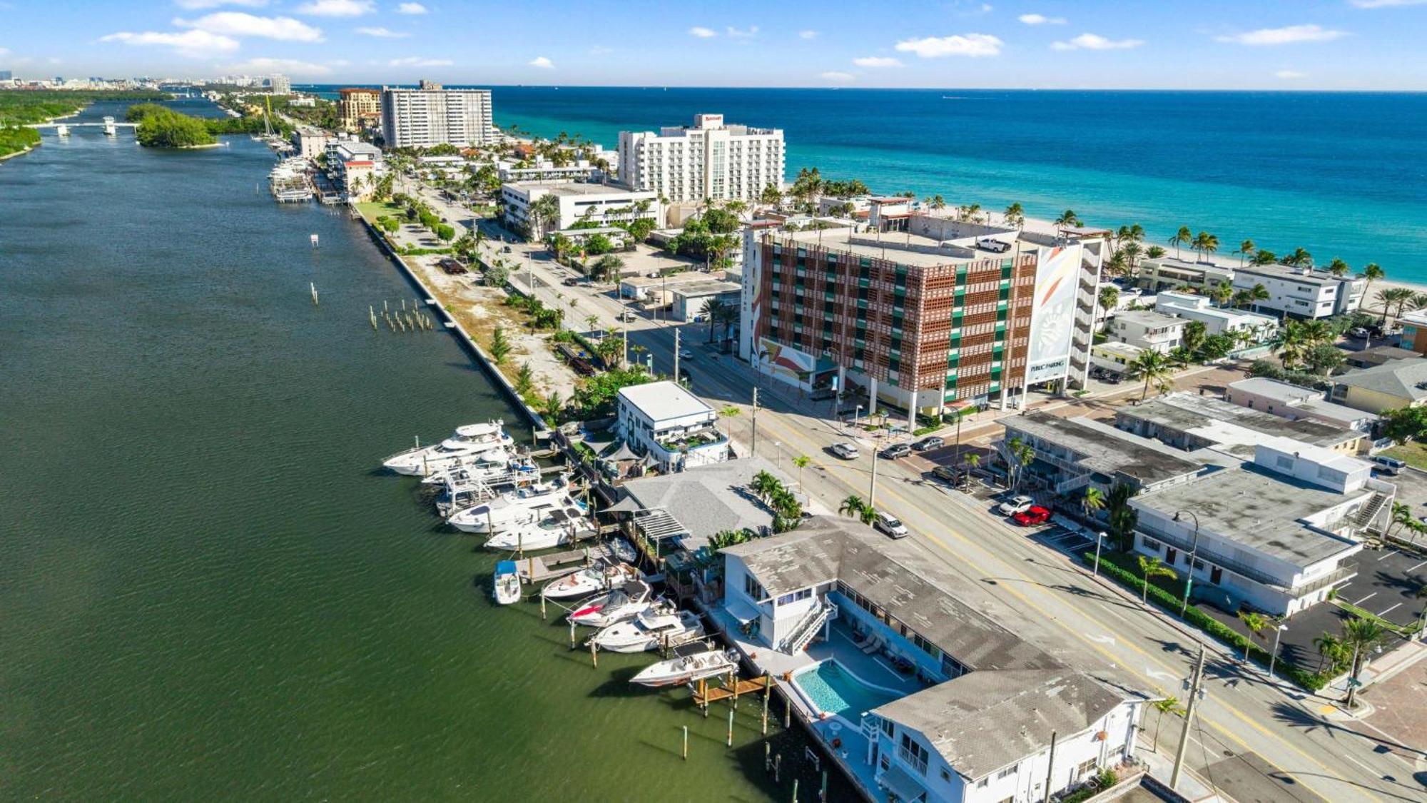 The Dream Marina Apartment