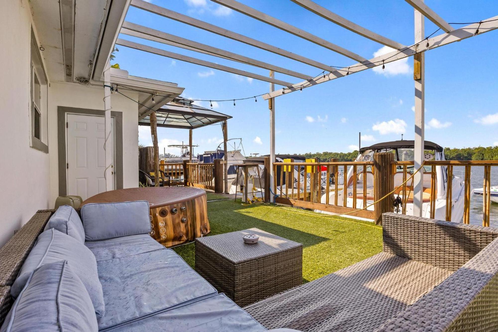 The Dream Marina Apartment *