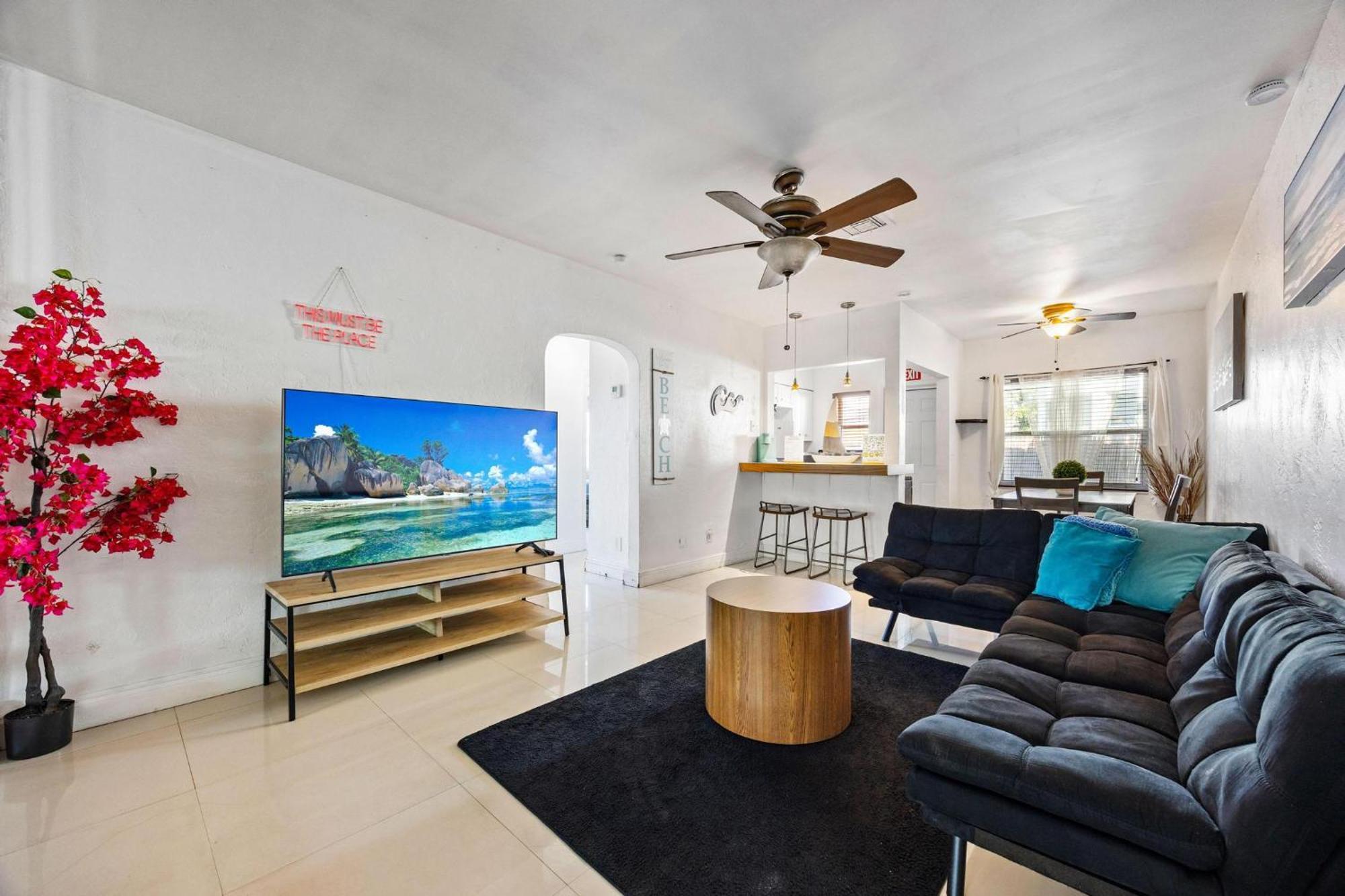 The Dream Marina Apartment