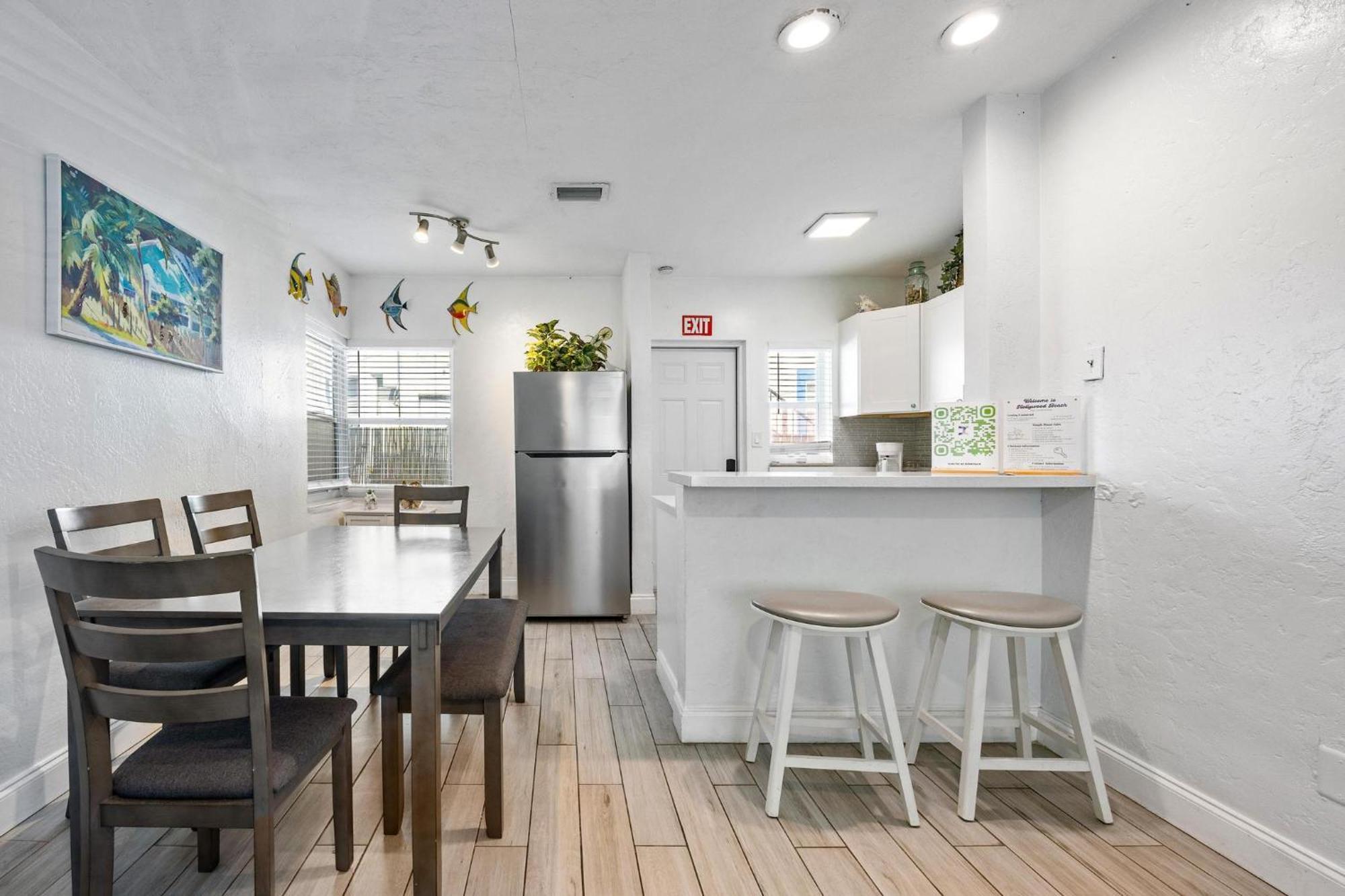 The Dream Marina Apartment Hollywood